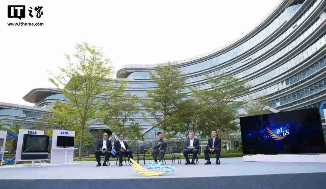 TCL 李东生:目前还没有哪样技术能在大屏显示上取代 LCD