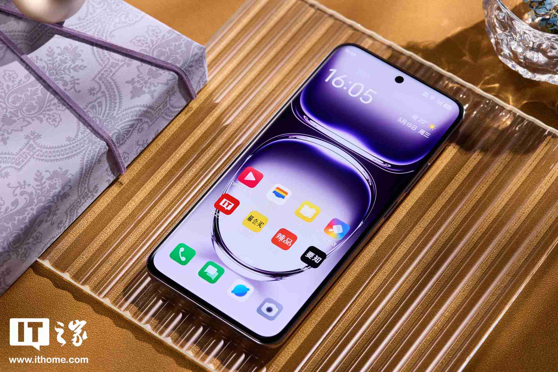 OPPO Reno 13 系列手机开启预约，同期新品含 Pad 3 平板