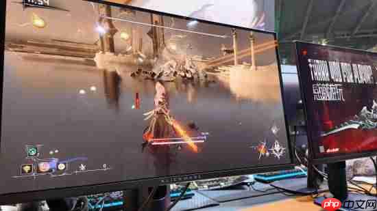 国产《无限机兵》试玩：新Boss雷电女剑士骑四臂异形