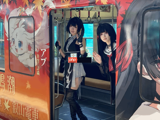 《鸣潮》×京阪电车联动开启！人气黑长直JK少女降临