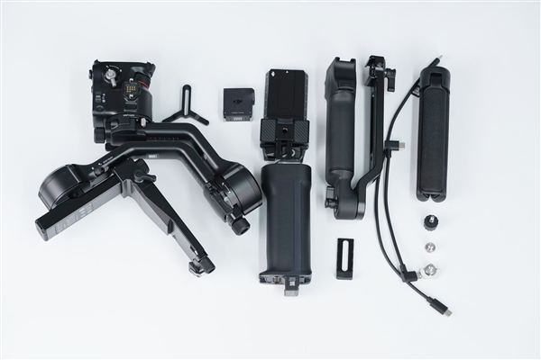 新一代相机增稳利器！大疆DJI RS 5手持云台稳定器图赏