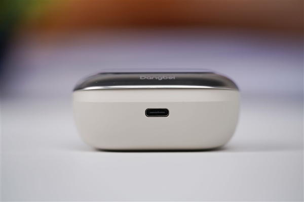 耳机盒居然带屏幕!999元当贝Air 1图赏