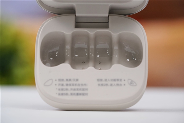 耳机盒居然带屏幕!999元当贝Air 1图赏